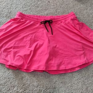 Torrid active skirt size 2